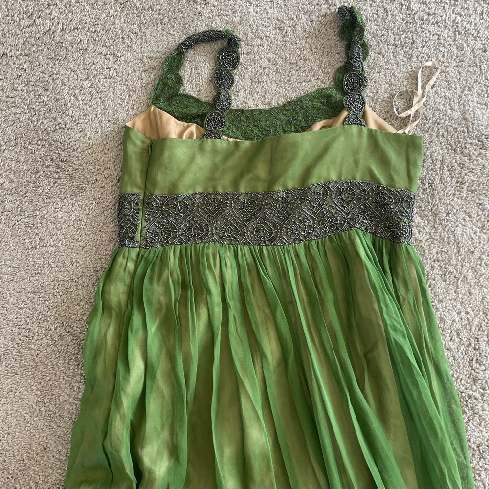 Adrianna appellate evening short beaded dress